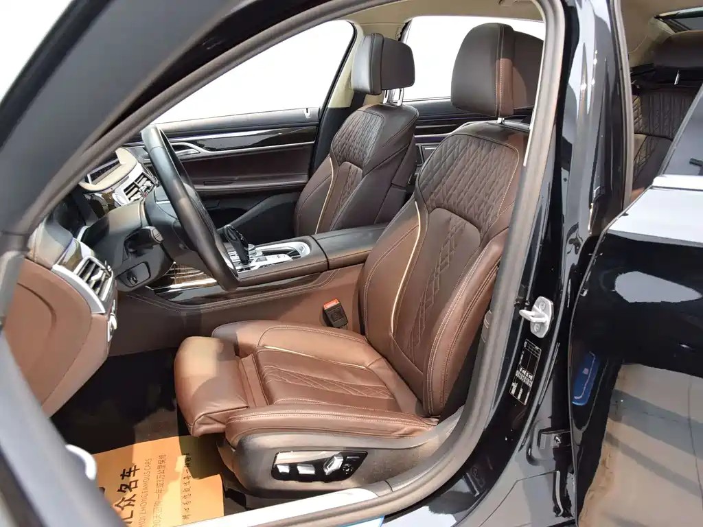BMW 7 Series 7 2021 730Li Luxury