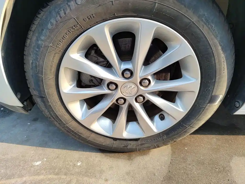 Buick Excelle — миниатюра 23