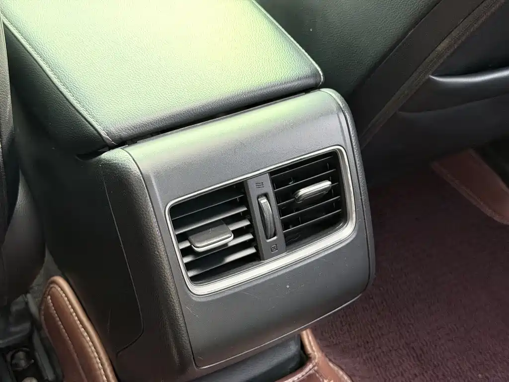 Honda Accord — миниатюра 9
