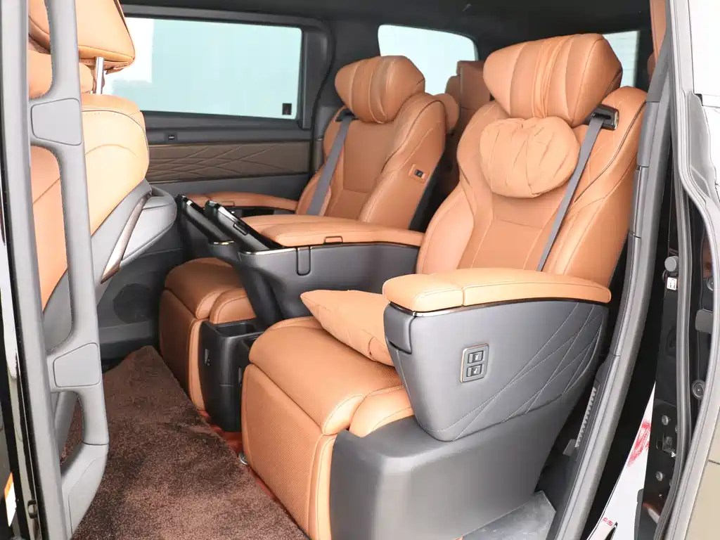 Toyota Vellfire 2024 2.5L Executive