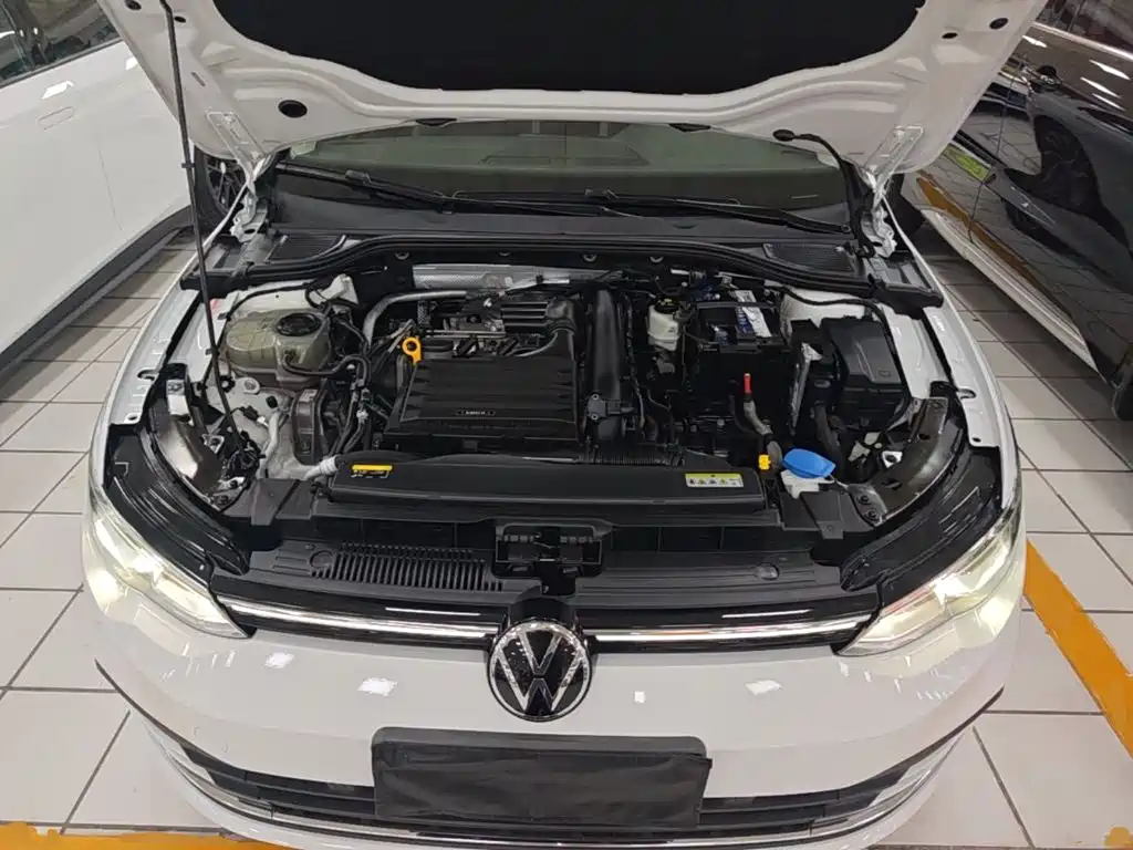 Volkswagen Golf — миниатюра 20