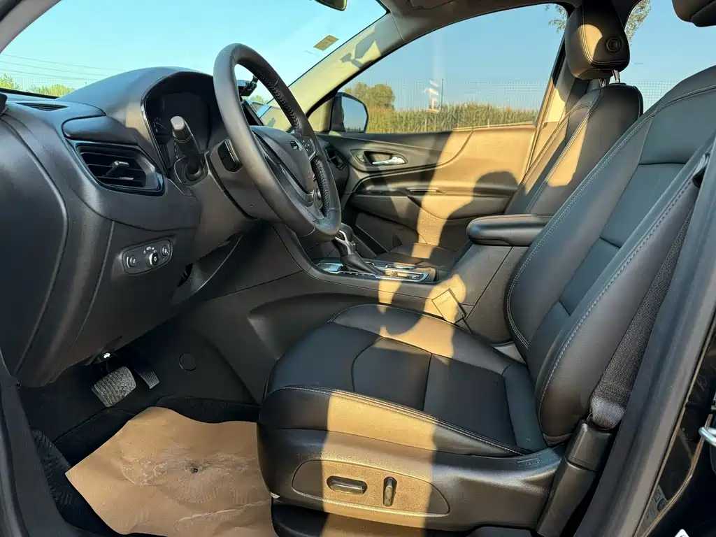 Chevrolet Equinox — миниатюра 4