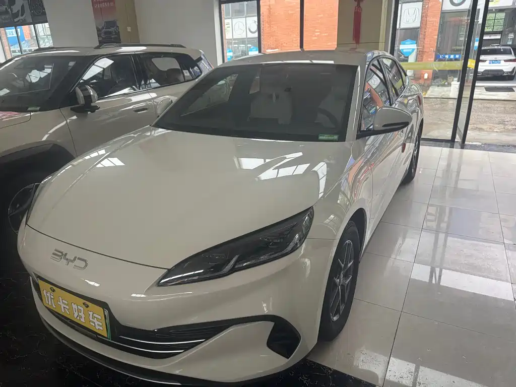 Byd 海豹06 2025