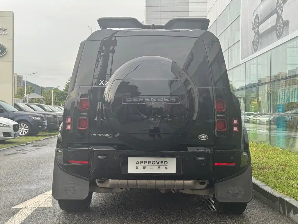 Land Rover Land Rover Defender 2023 110 3.0T P400 X-DYNAMIC HSE
