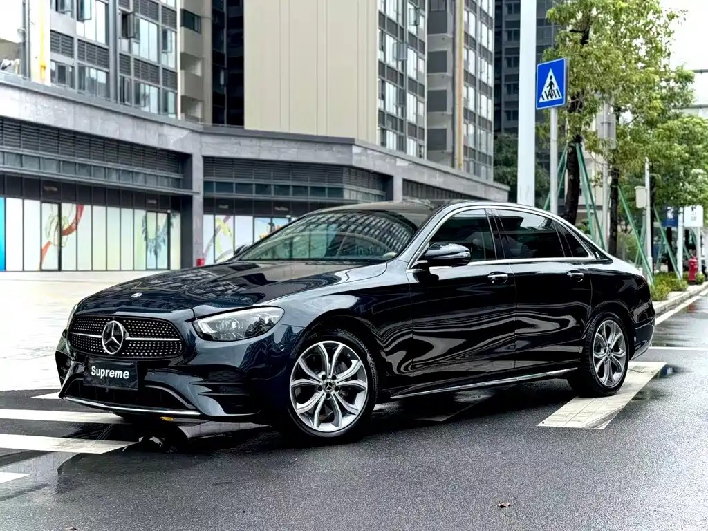 Mercedes-Benz E-Class 2021