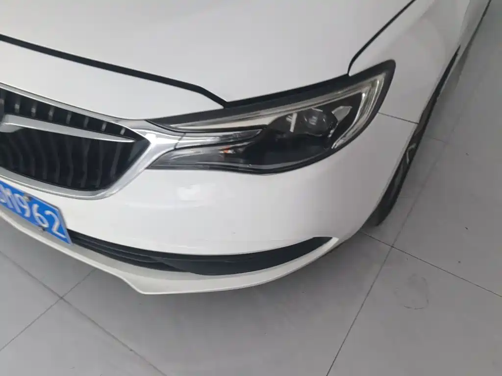 Buick Excelle — миниатюра 24