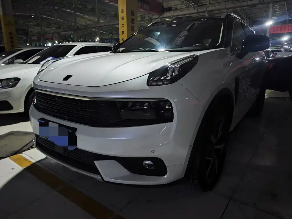 Lynk & Co 01 2018