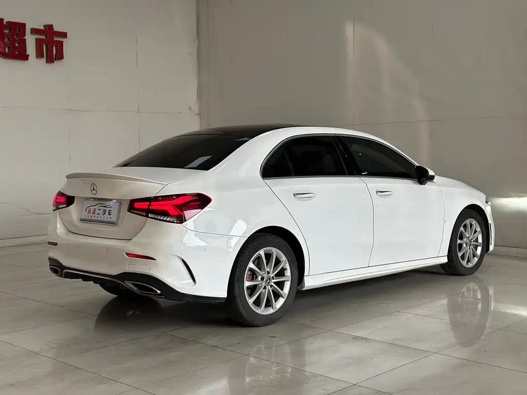 MERCEDES-BENZ A CLASS