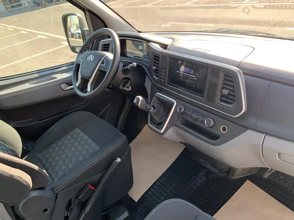 SAIC MAXUS XINTU V80