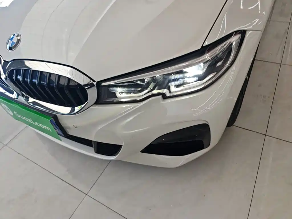 BMW 3 Series — миниатюра 24