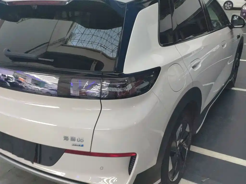 BYD Sealion 05 EV — миниатюра 8