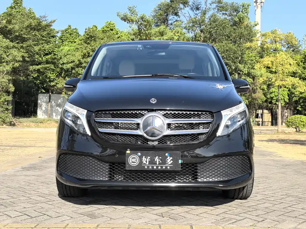 MERCEDES-BENZ V CLASS