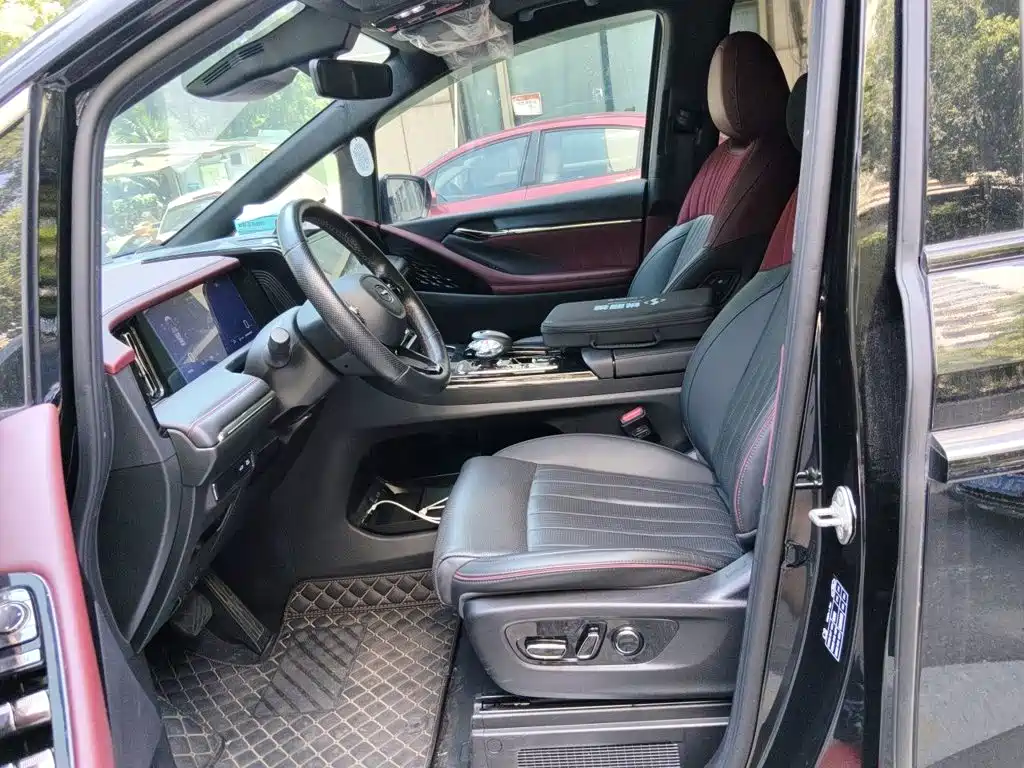 GAC Motor Trumpchi M8 — миниатюра 12