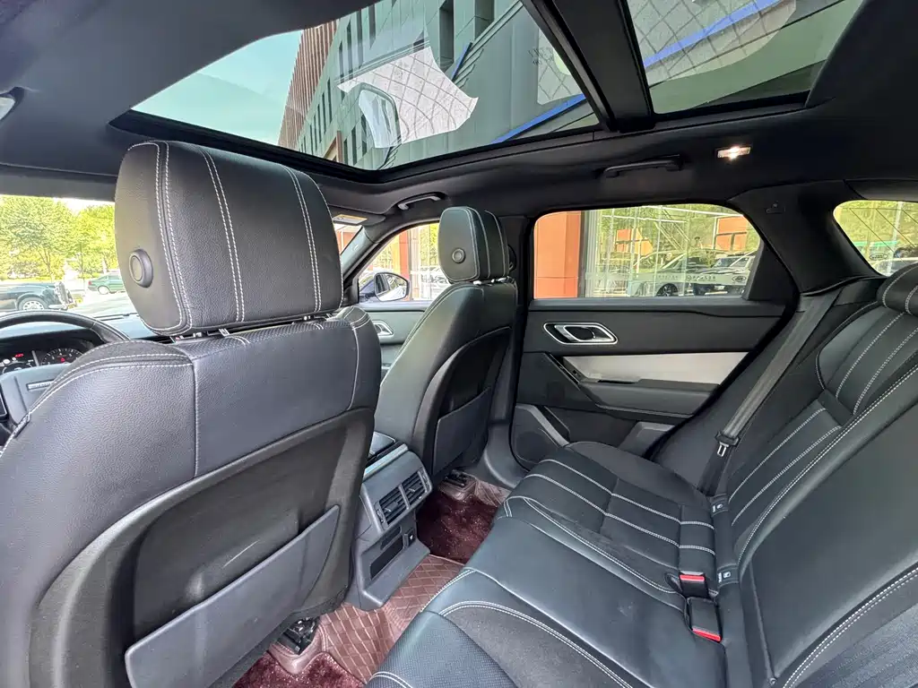 Land Rover Velar — миниатюра 12