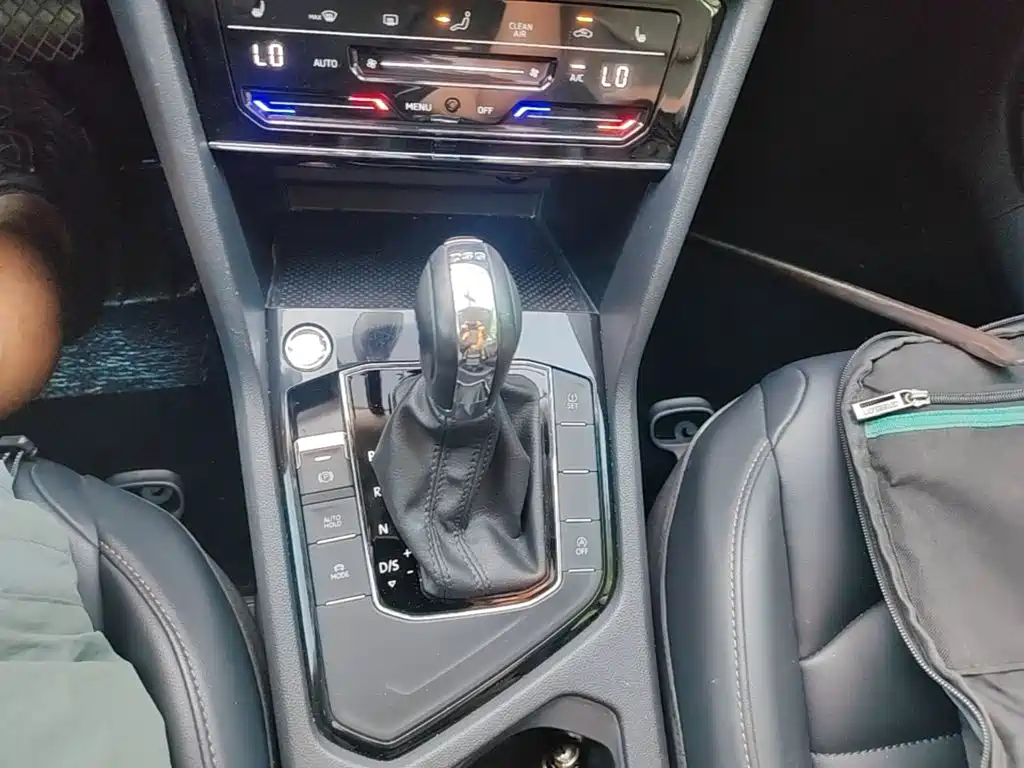 Volkswagen Tharu — миниатюра 14