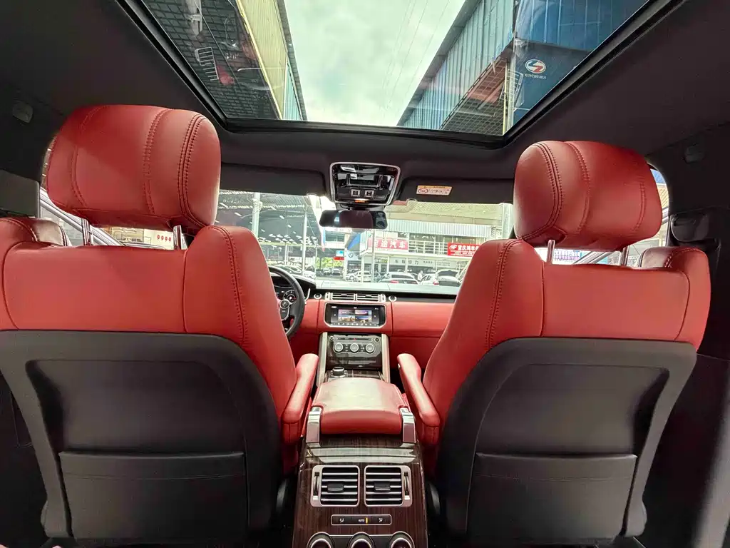 Land Rover Range Rover — миниатюра 20