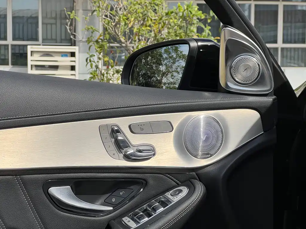 MERCEDES-BENZ GLC COUPE AMG