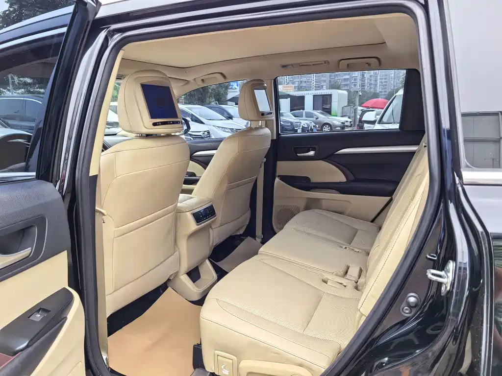 Toyota Highlander — фотографии объявления, Фото 11