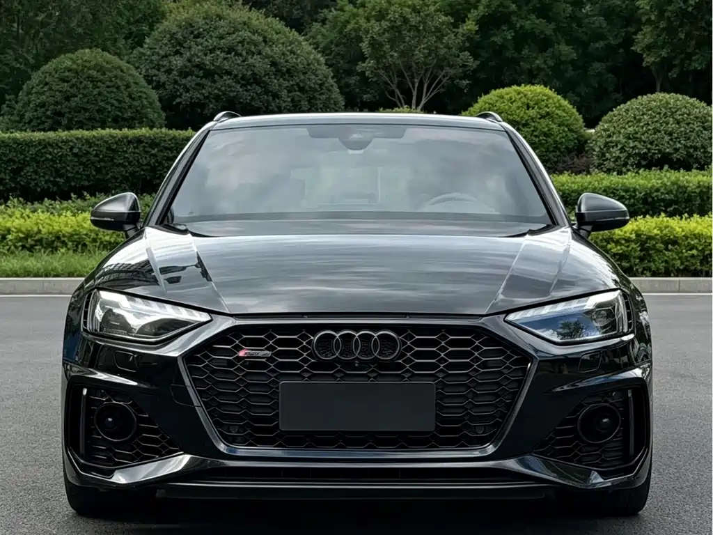 Audi RS 4 — миниатюра 2