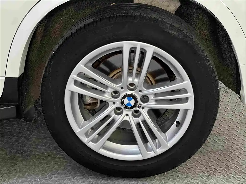 BMW X4 — миниатюра 23