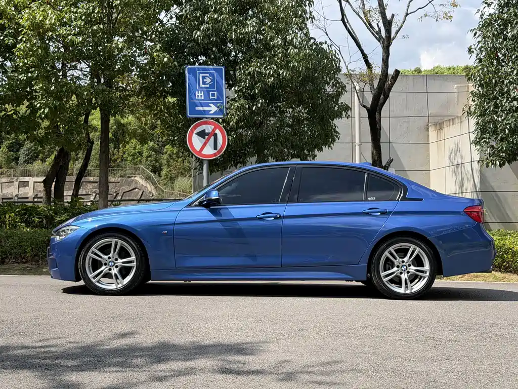 BMW 3 Series — миниатюра 4