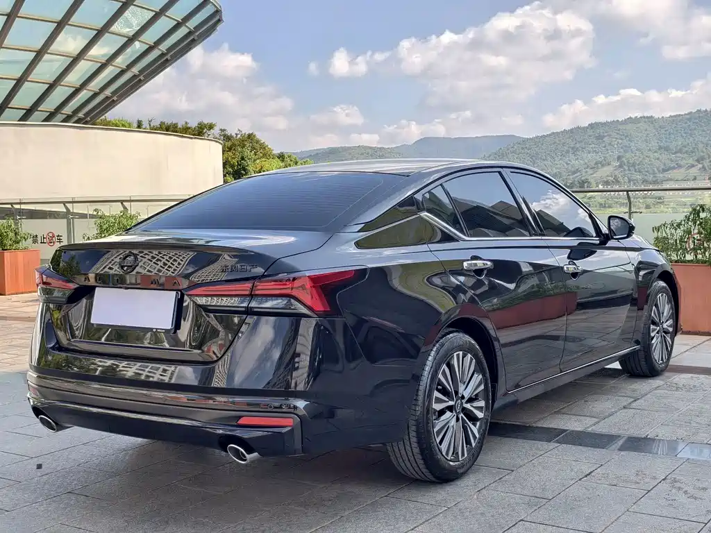 Nissan Teana — миниатюра 24