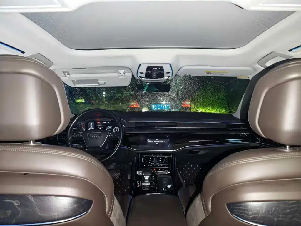 Audi A8 — миниатюра 6