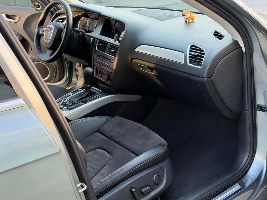 Audi A4L — миниатюра 11