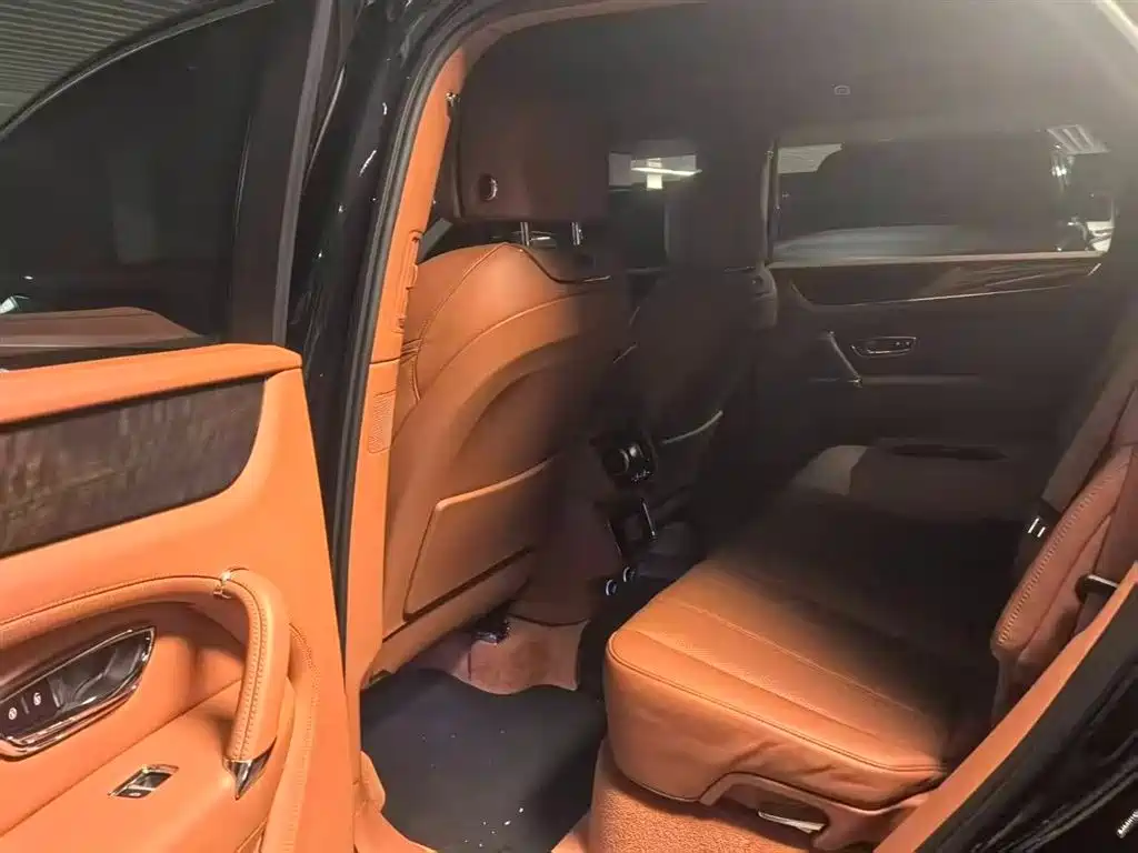 Bentley Bentayga 2019 3.0T PHEV