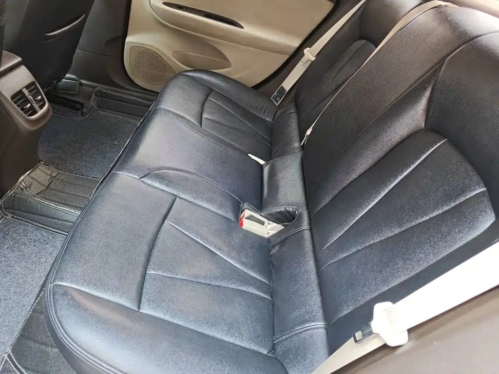 Buick Verano — миниатюра 18