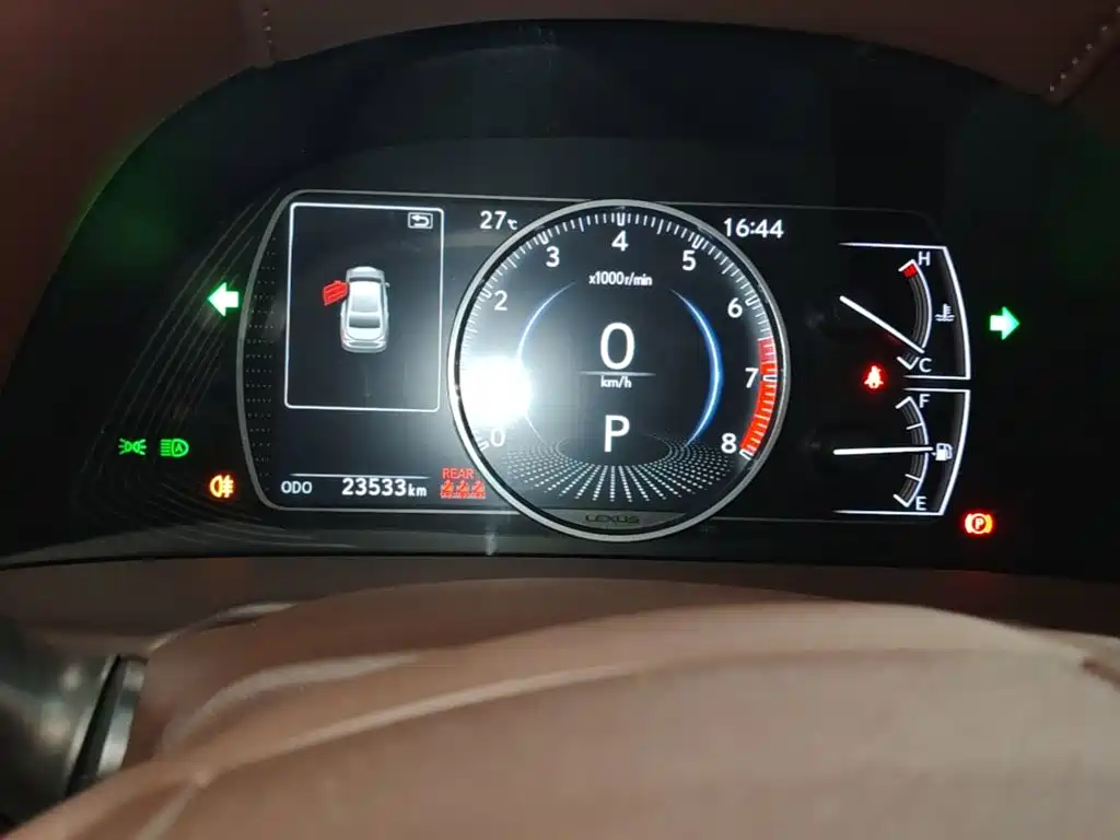 Lexus ES — миниатюра 4