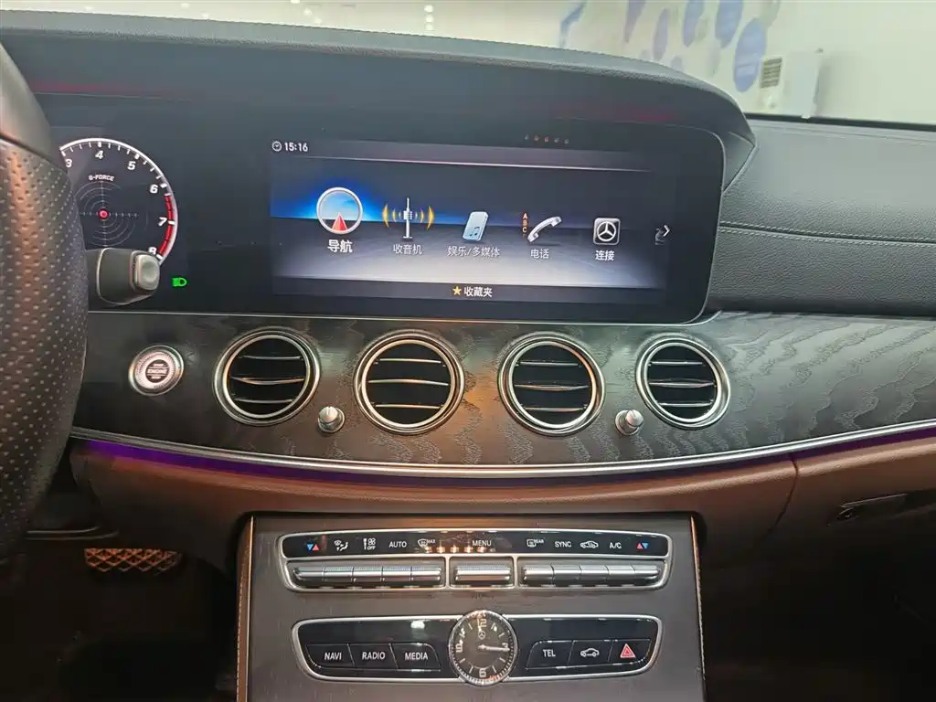Mercedes-Benz E-Class E 2019 E 260 L Sport