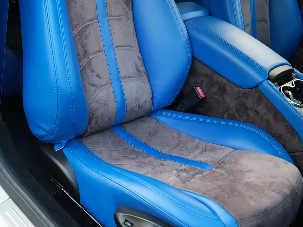 Maserati GranTurismo — миниатюра 9