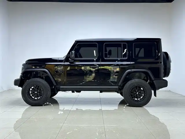 212 212 T01 — миниатюра 4