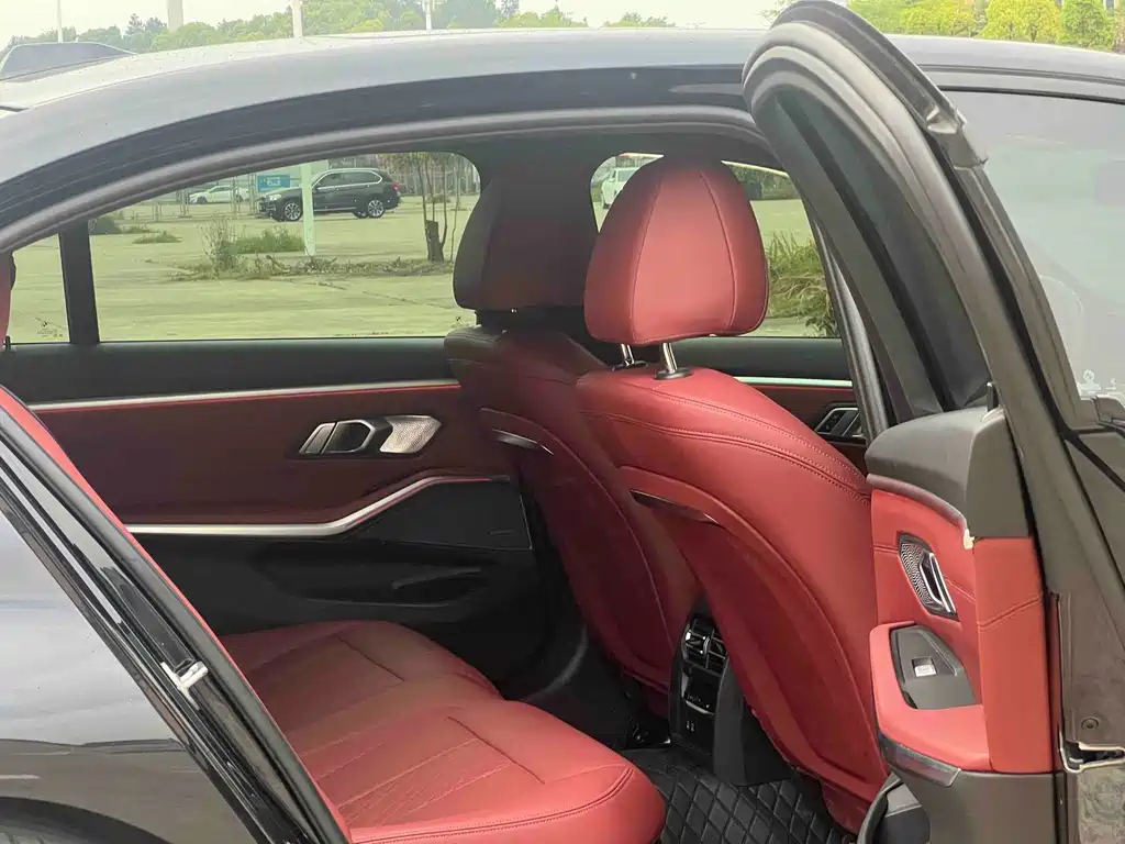 BMW 3 Series 3 2023 330Li M Sport