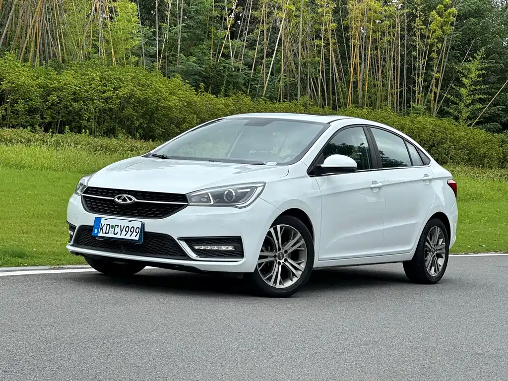 Chery Arrizo 5