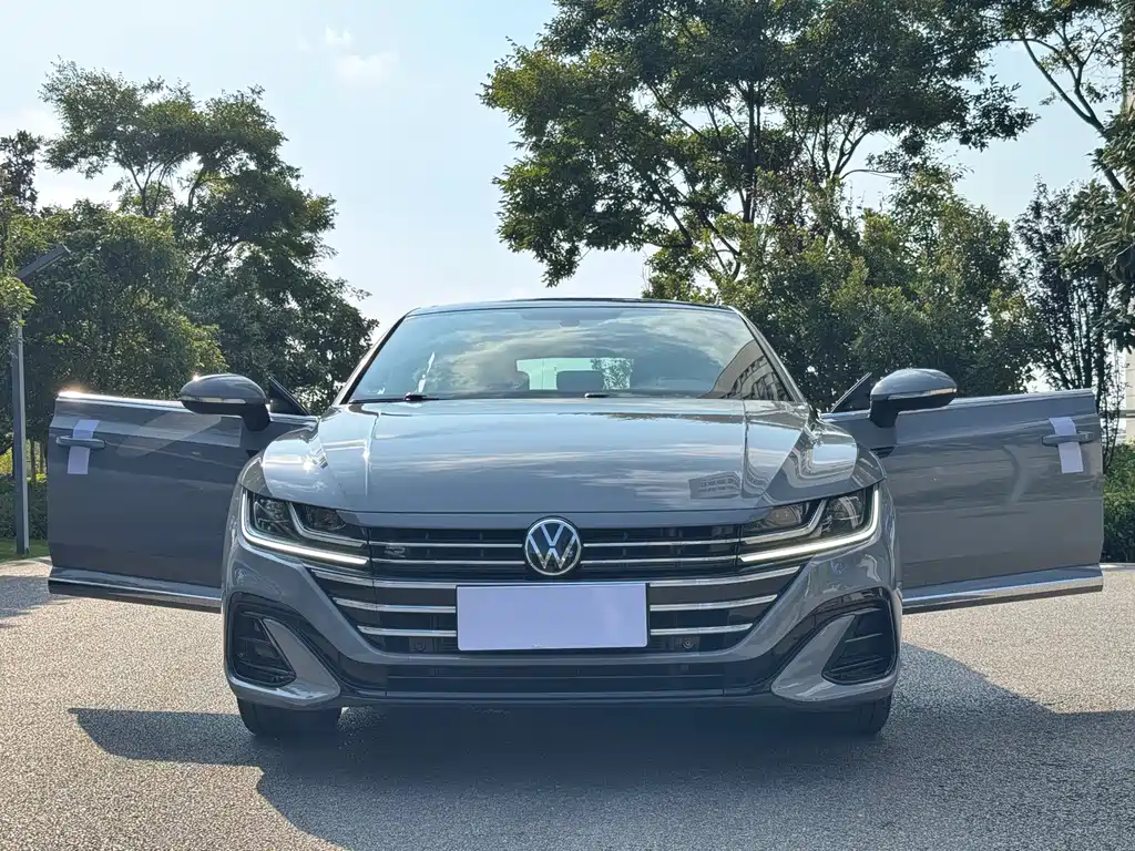 Volkswagen CC — миниатюра 8