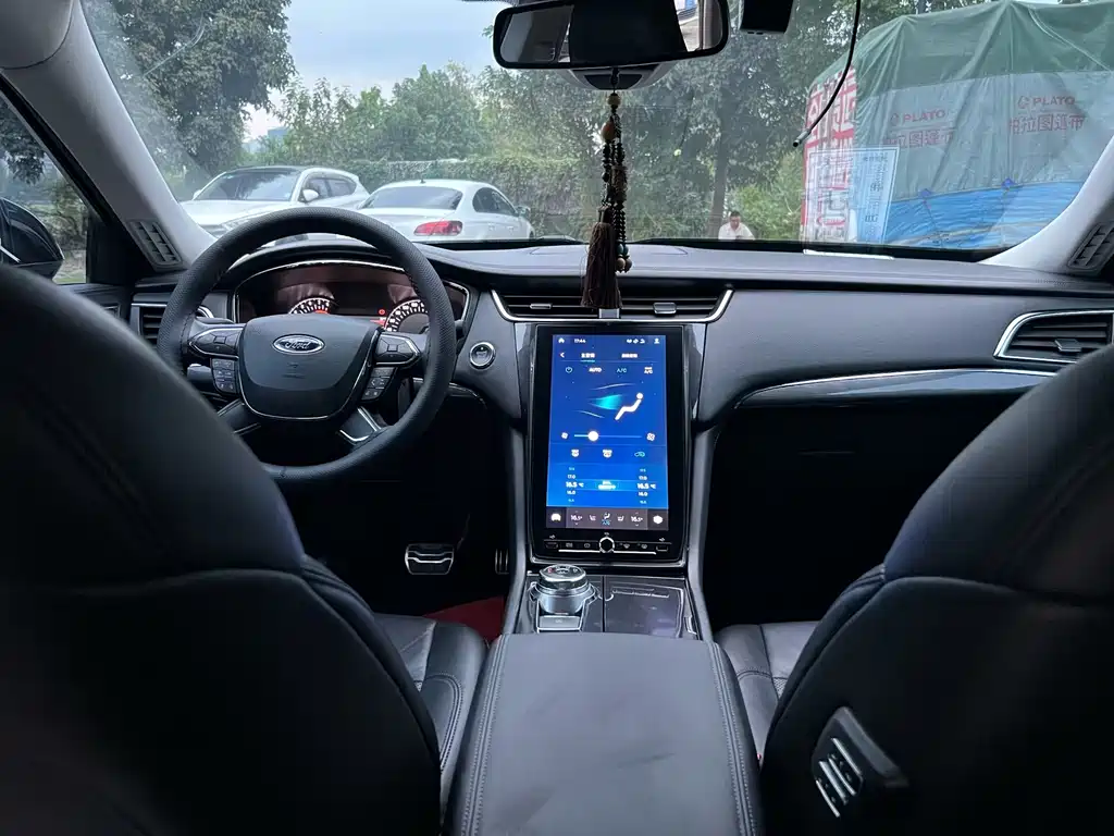 Ford Taurus — миниатюра 8