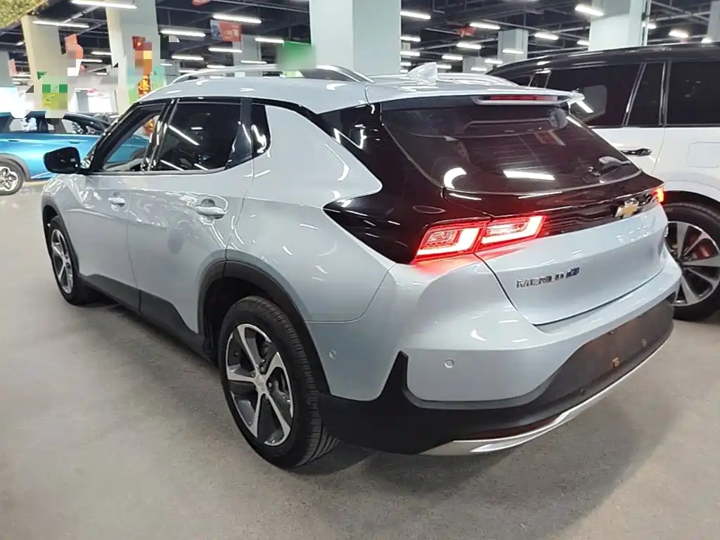 Chevrolet Menlo — миниатюра 5