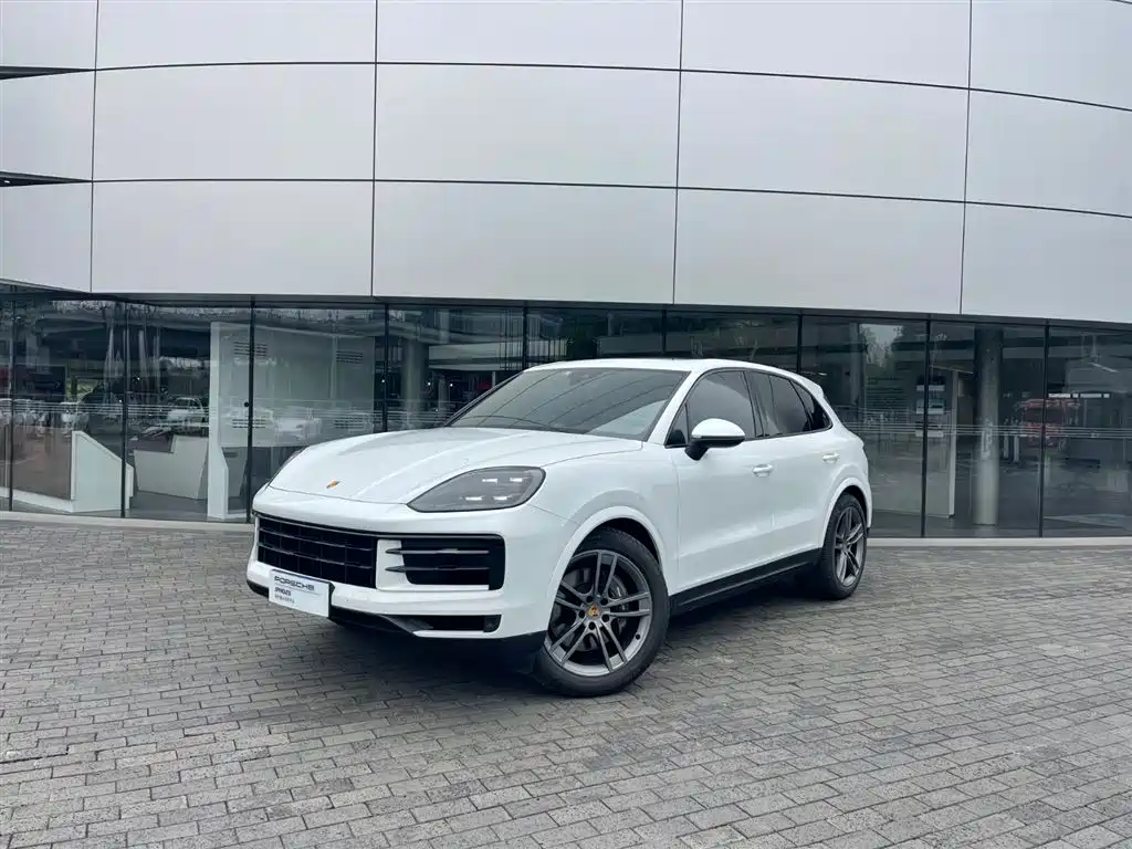 Porsche Cayenne 2023