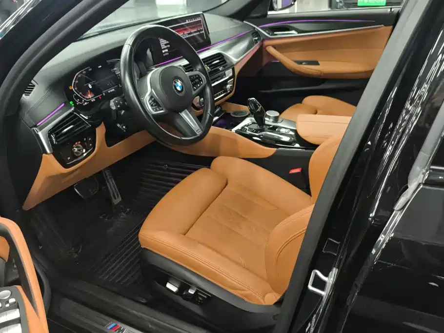 BMW 5 Series (Import) — миниатюра 9
