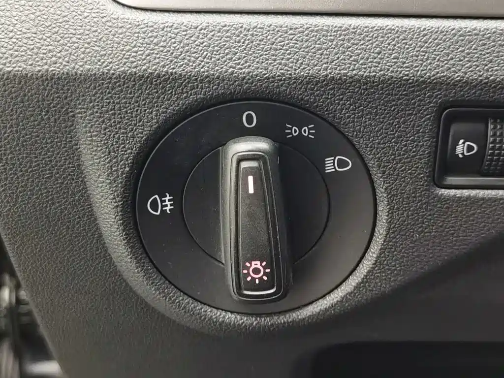 Volkswagen Lavida — миниатюра 21