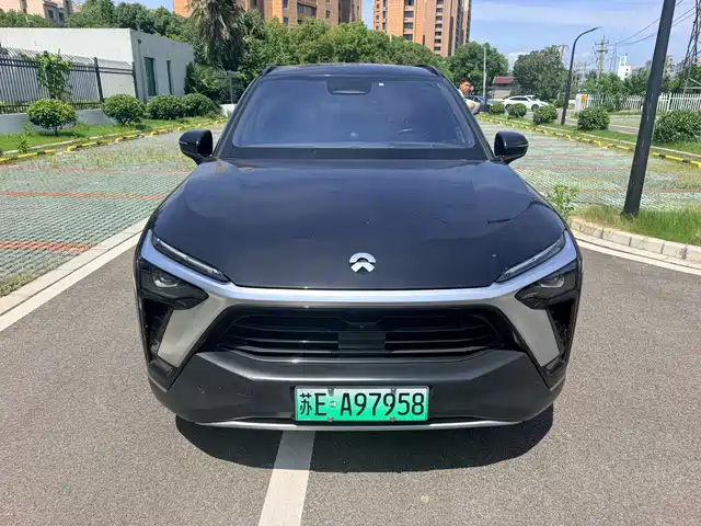 2022 Nio ES8