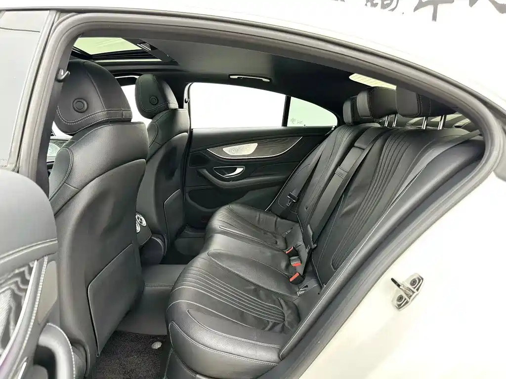 Mercedes-Benz CLS — миниатюра 4