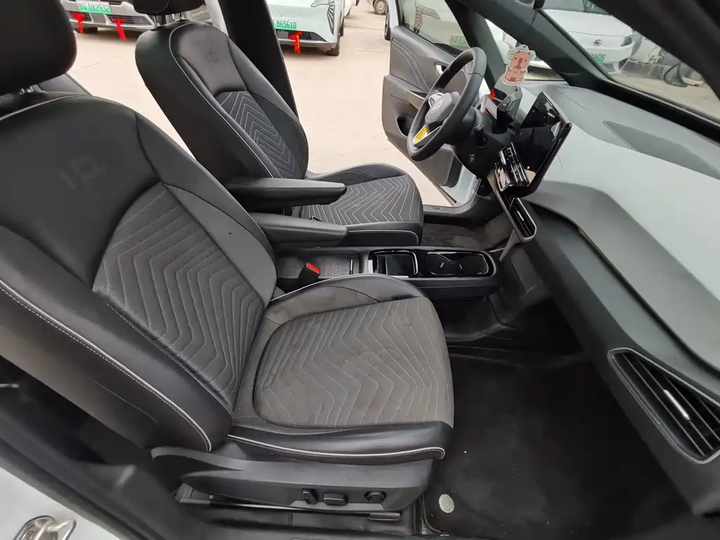 Volkswagen ID.3 — миниатюра 12