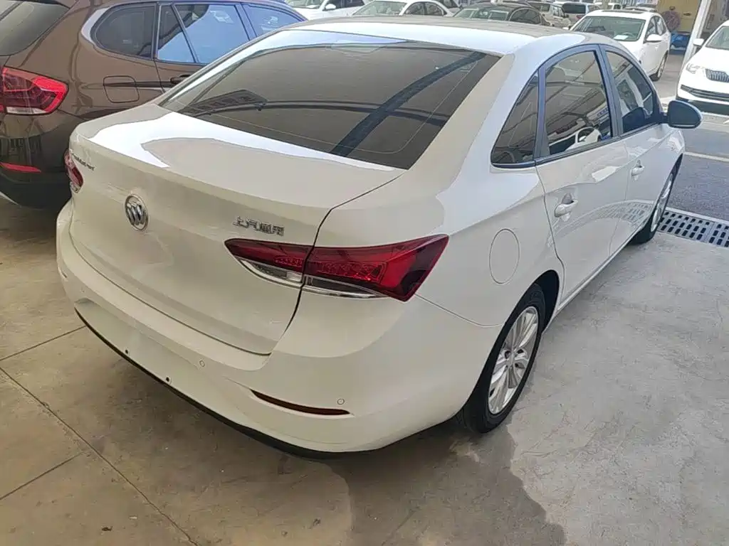 Buick Excelle — миниатюра 7