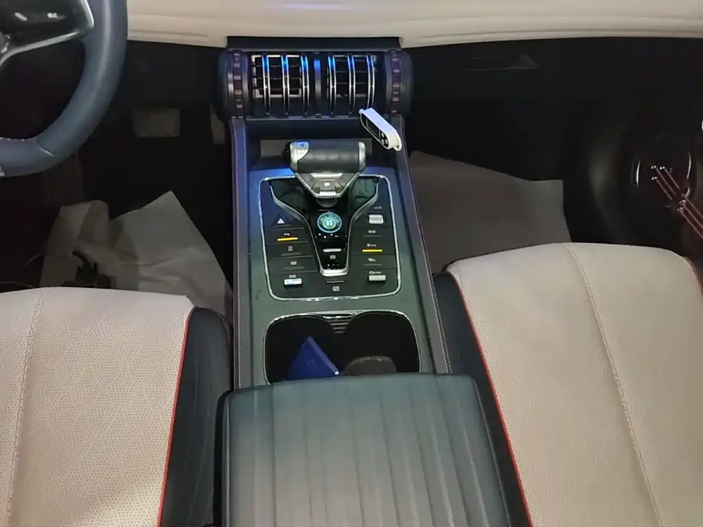 BYD Yuan Plus — миниатюра 14