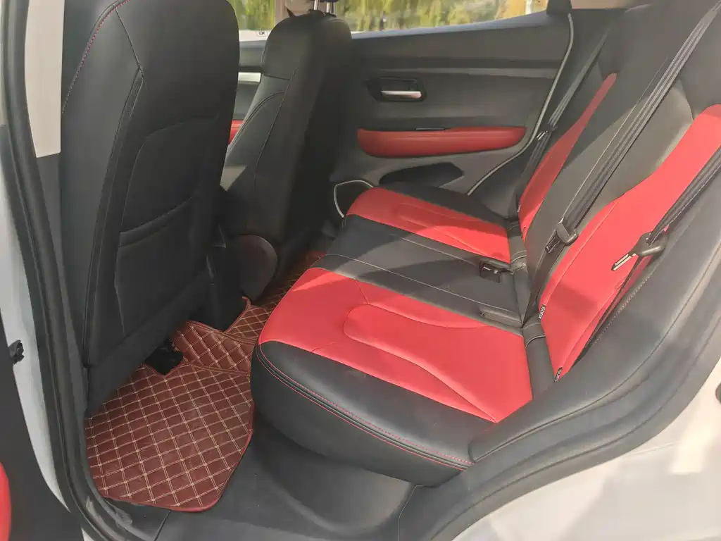 Haval H2s — миниатюра 9
