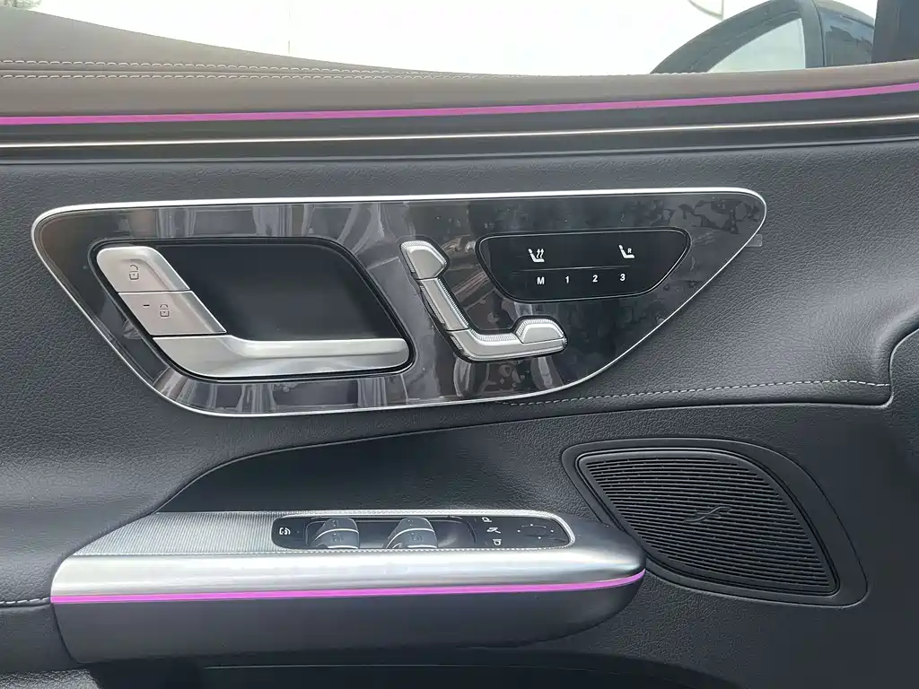 Mercedes-Benz EQE — миниатюра 7