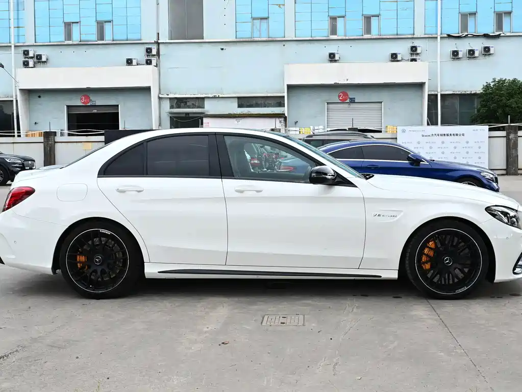 Mercedes-Benz C-Class AMG — миниатюра 5